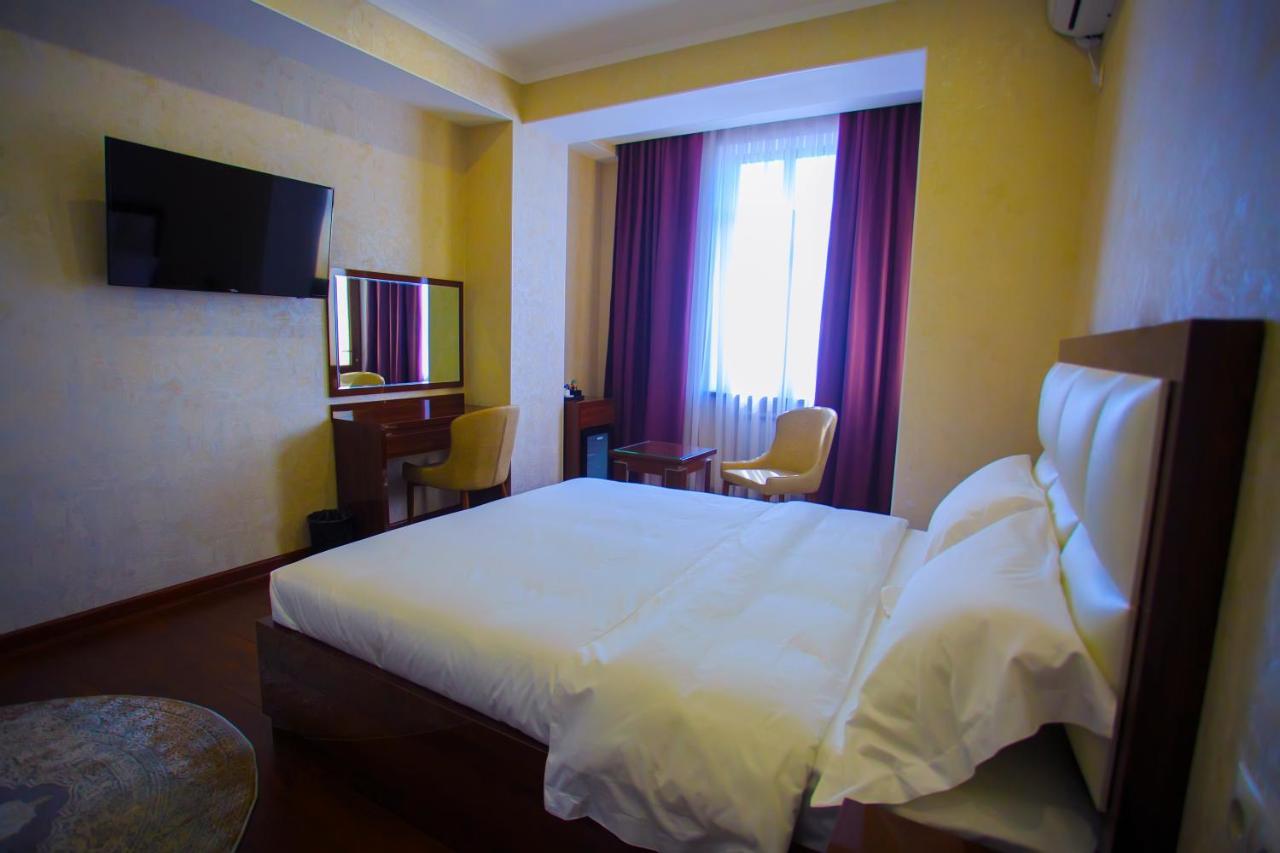 Hotel Ayni Duşanbe Dış mekan fotoğraf