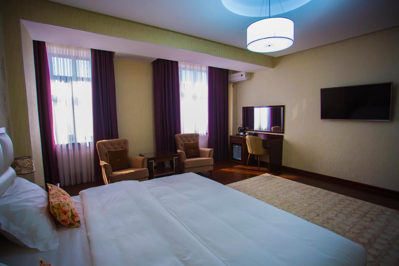 Hotel Ayni Duşanbe Dış mekan fotoğraf