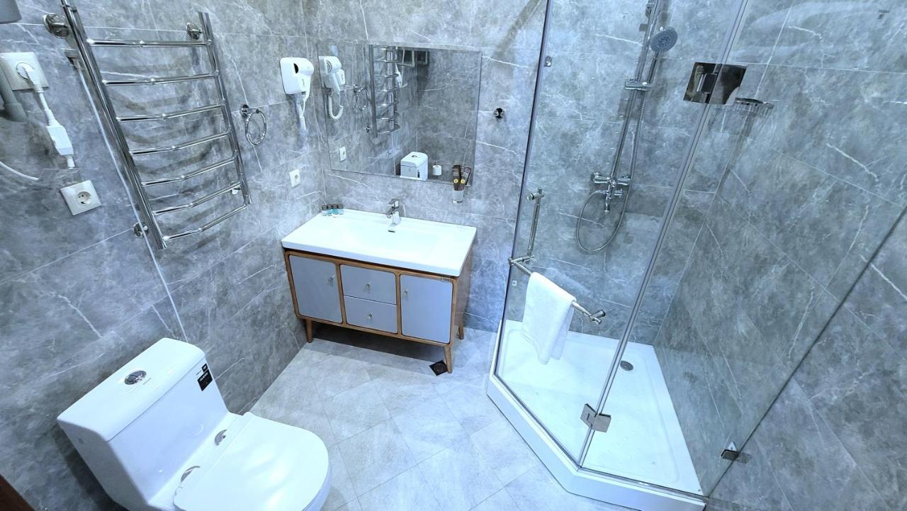 Hotel Ayni Duşanbe Dış mekan fotoğraf