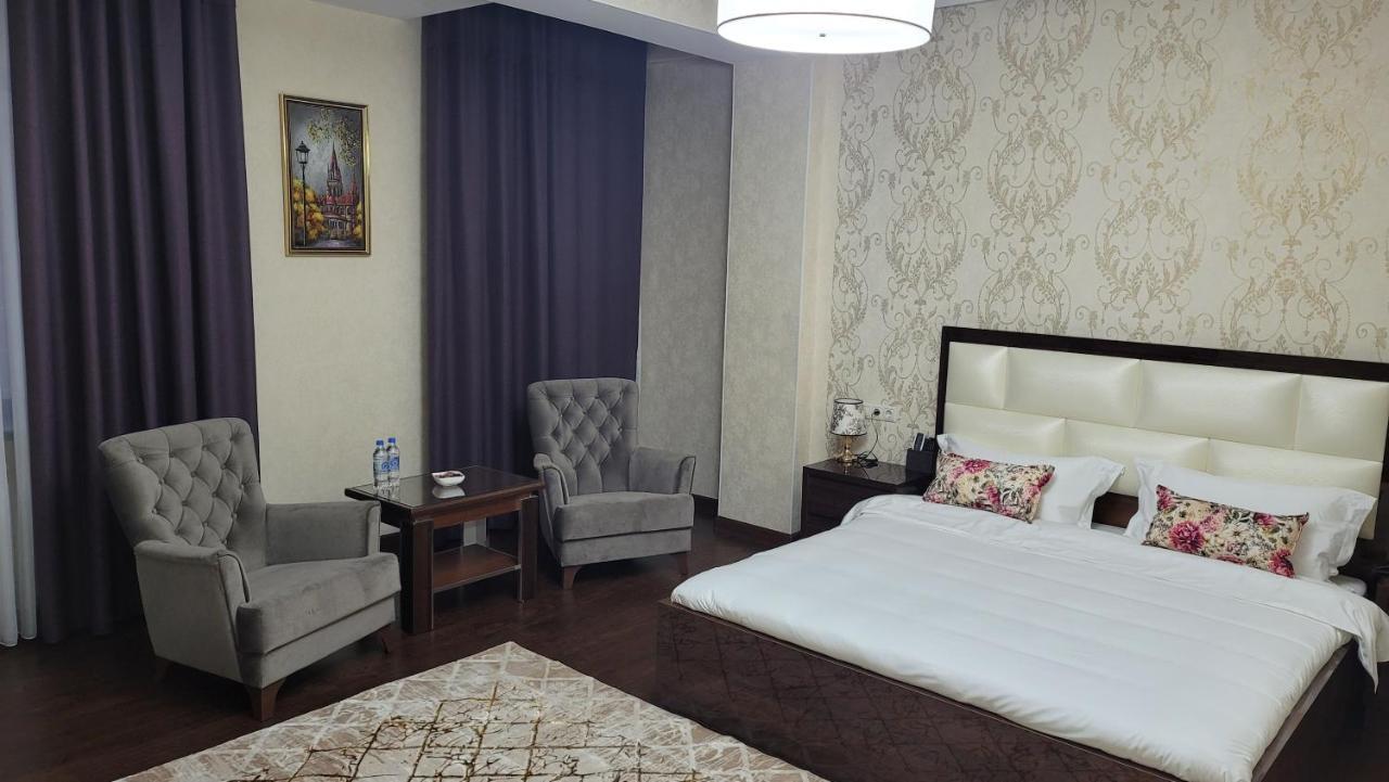 Hotel Ayni Duşanbe Dış mekan fotoğraf